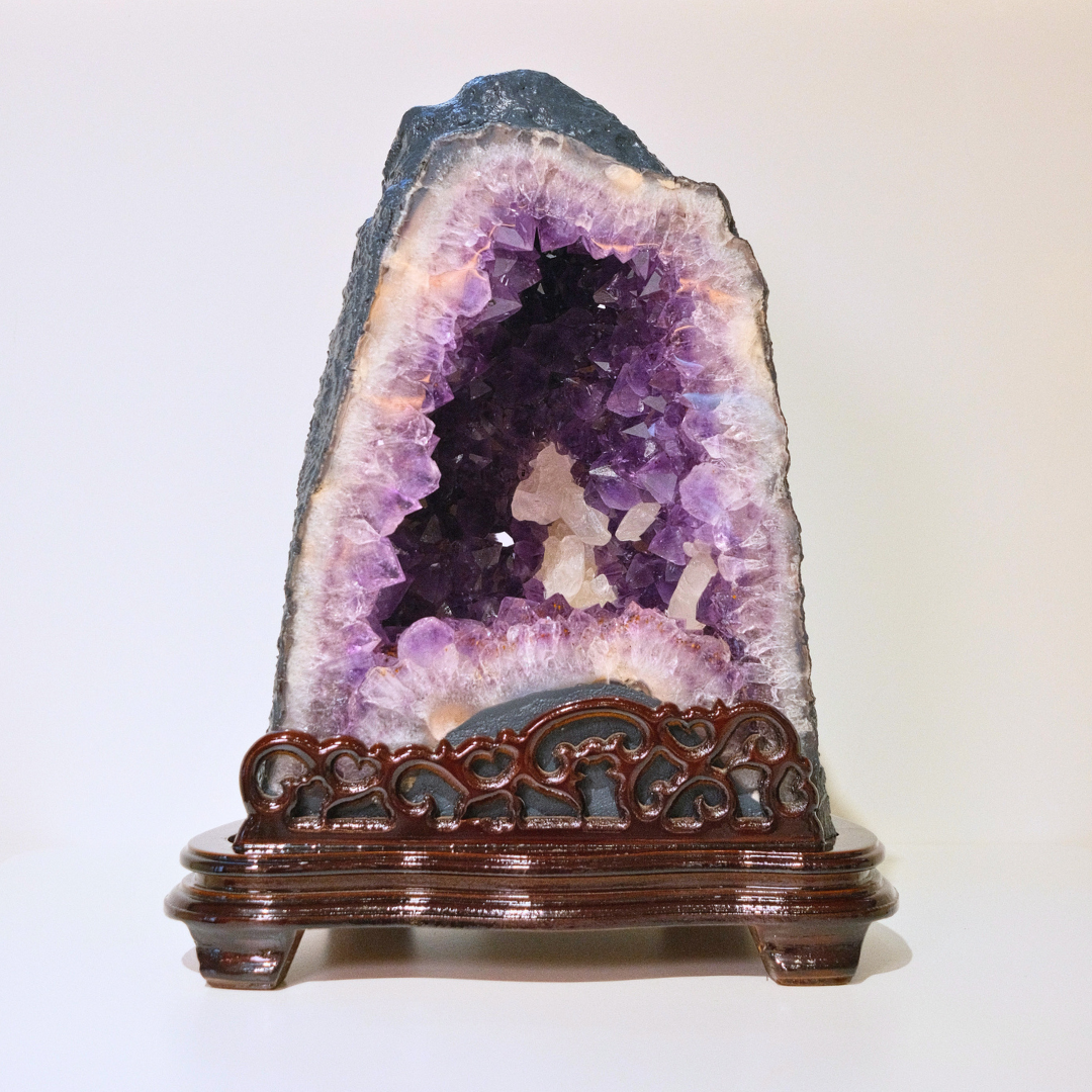 61638 紫水晶 晶洞 官帽