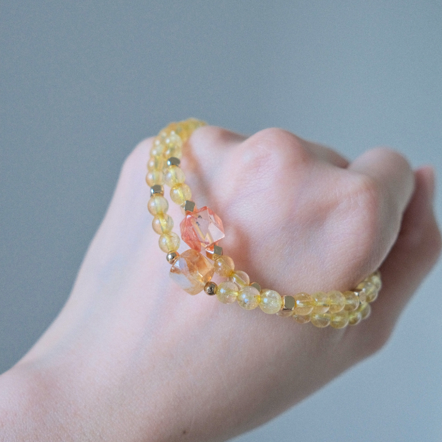 21527 黃阿賽斯特萊