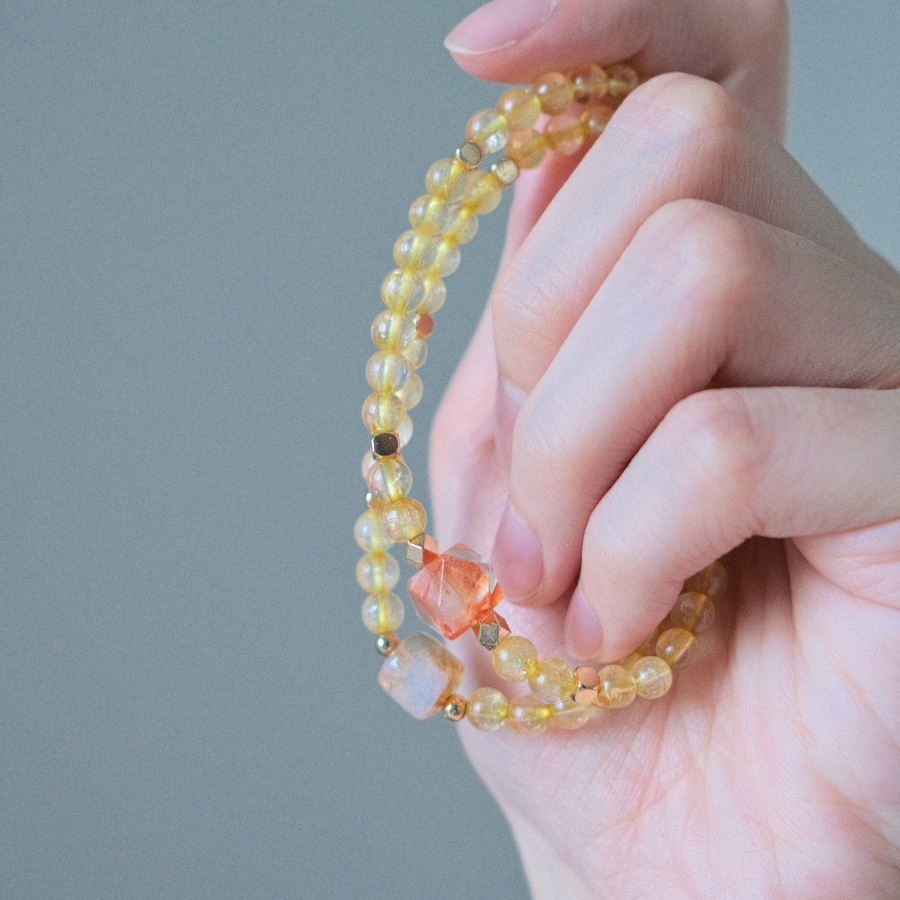 21527 黃阿賽斯特萊