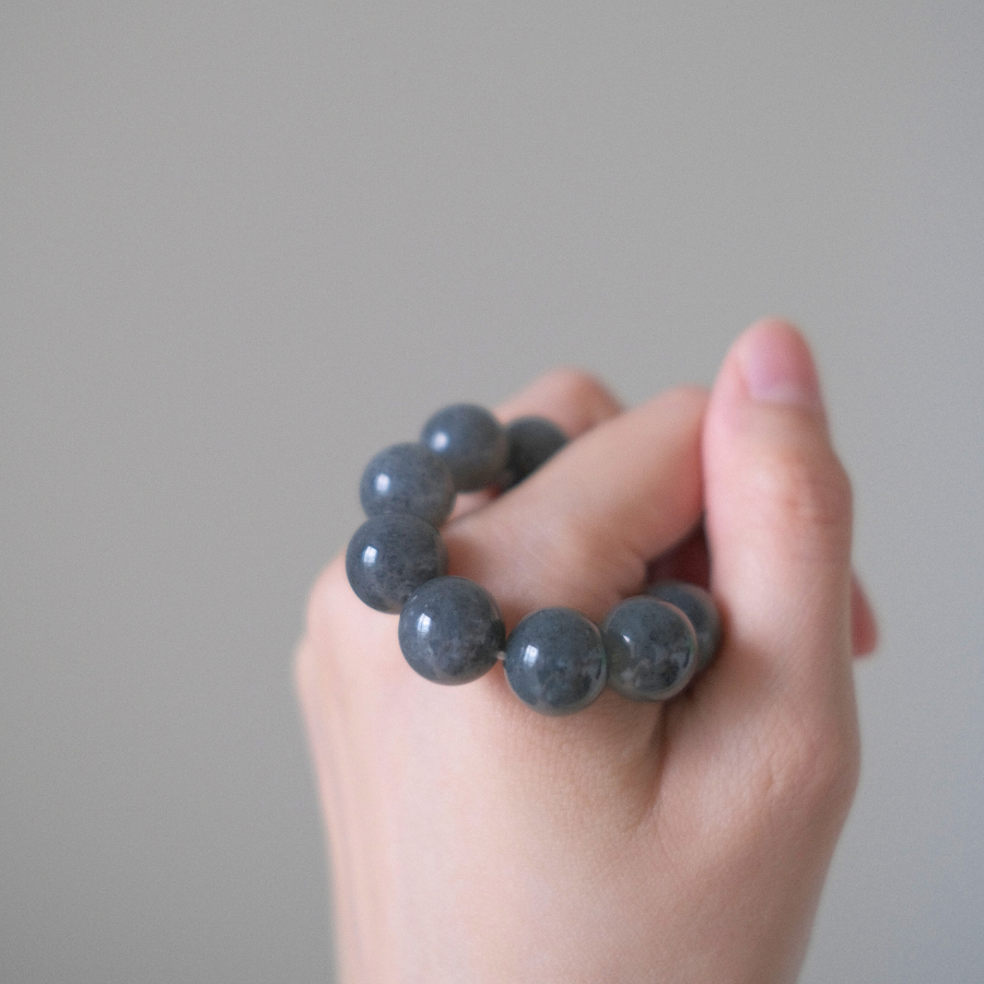 21596 和田玉青花