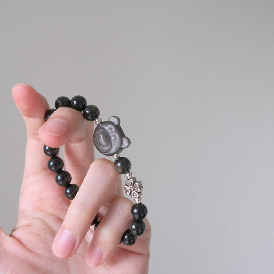 21696 金曜石
