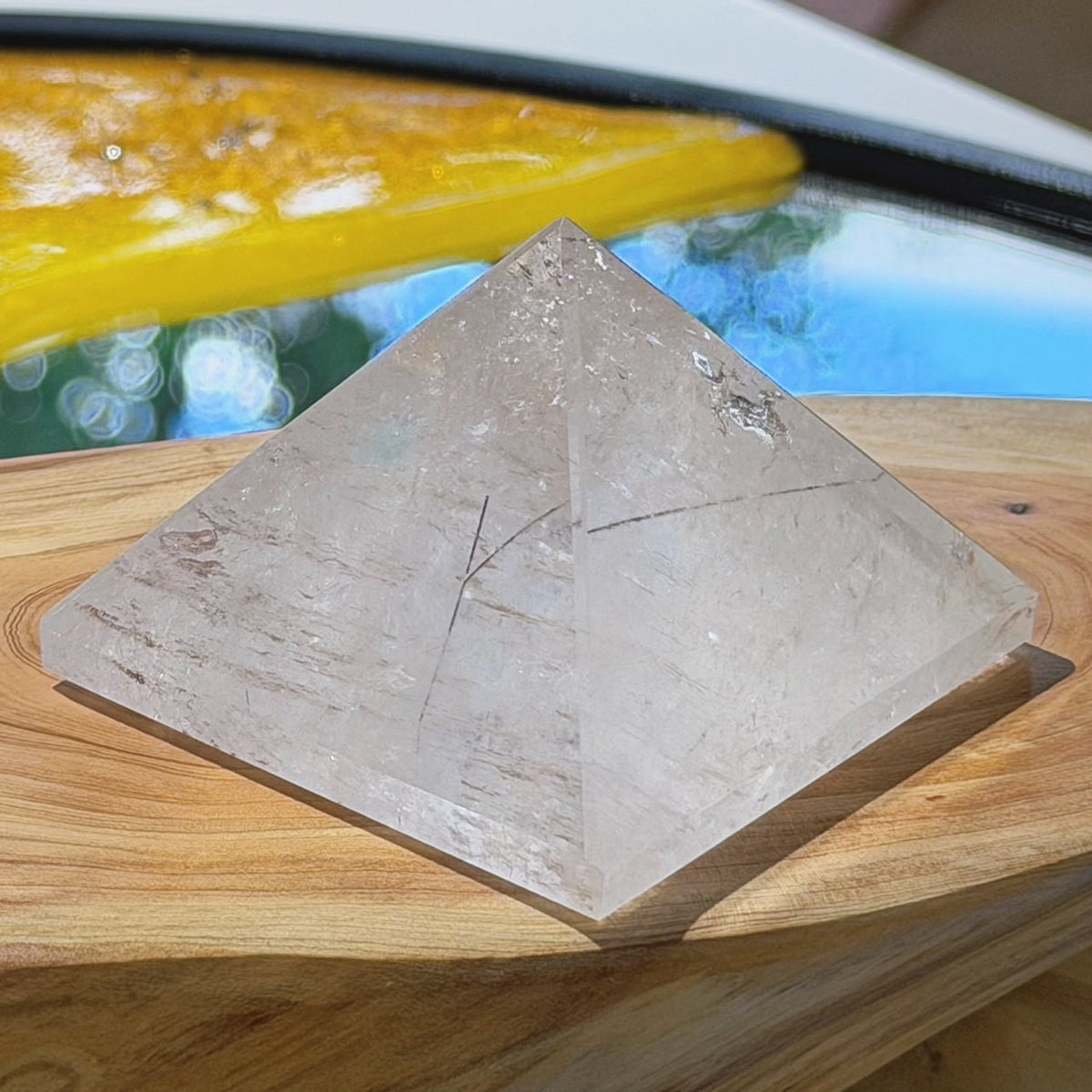 61836 白水晶 金字塔