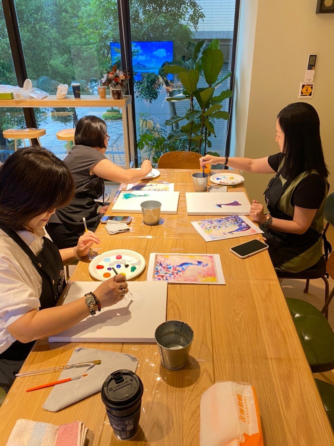 士多啤梨 Paint 畫癮 HK｜畫出心裡最美的自己