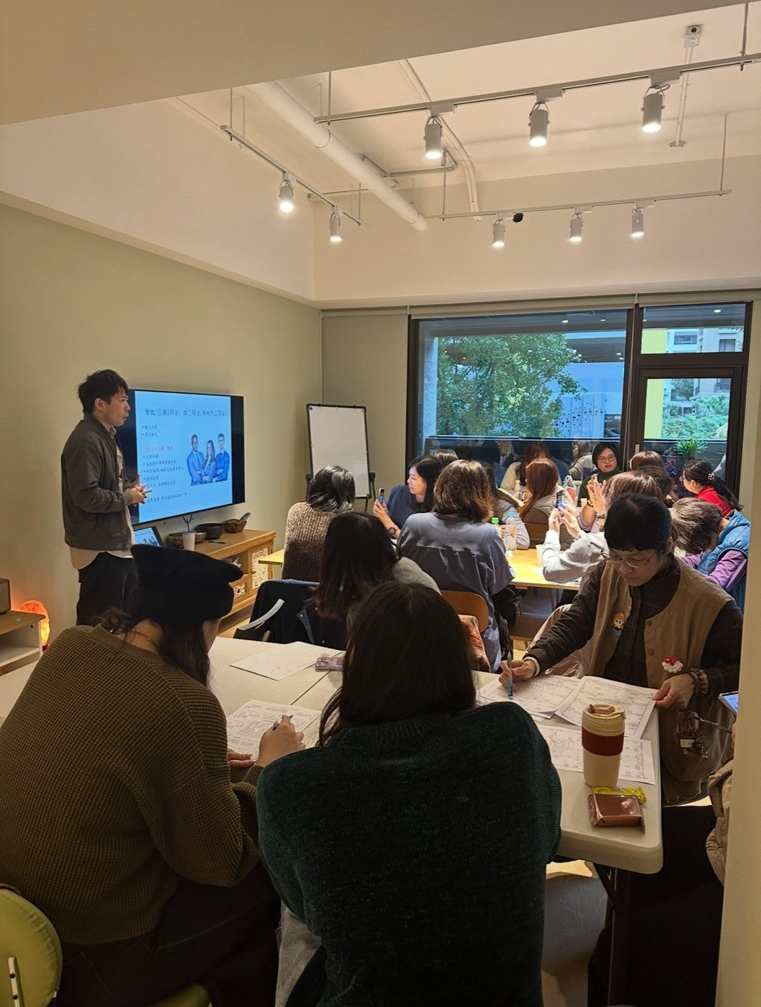 小紅老師｜E姐｜2025/12/28 紫微斗數（已額滿）