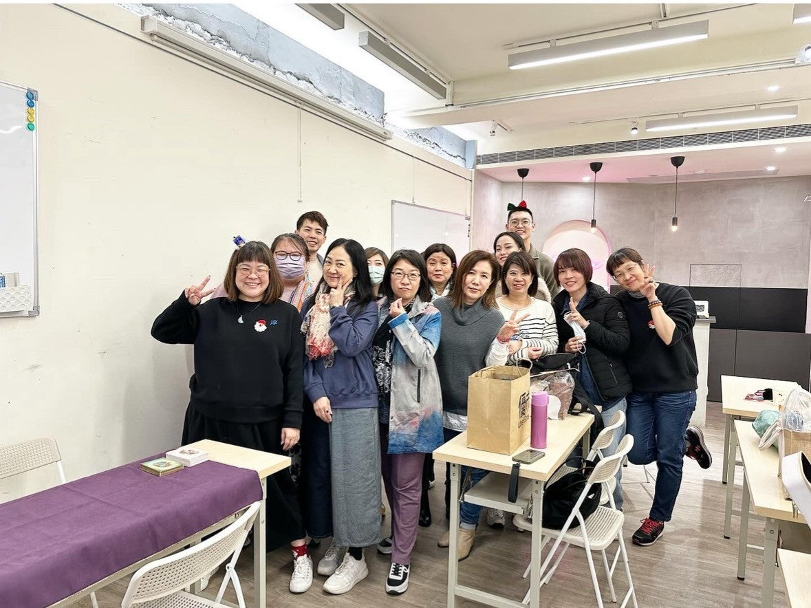 小紅老師｜E姐｜2025/12/28 紫微斗數（已額滿）